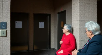 Houston Seniors Stranded as Elevators Fail