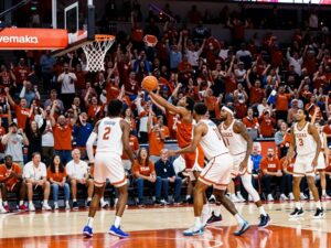 Texas Purple Kings playing against Alamo City All-Stars in Houston basketball game