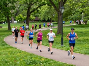 Participants running in the LoveStruck 5K & 10K at Willow Waterhole Greenway in Houston
