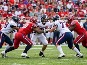 Texas Longhorns football defensive line action